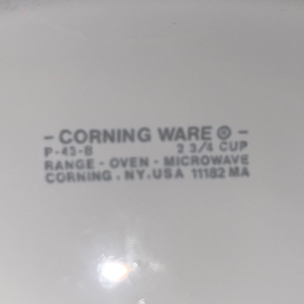Corningware - Picture 2 of 2